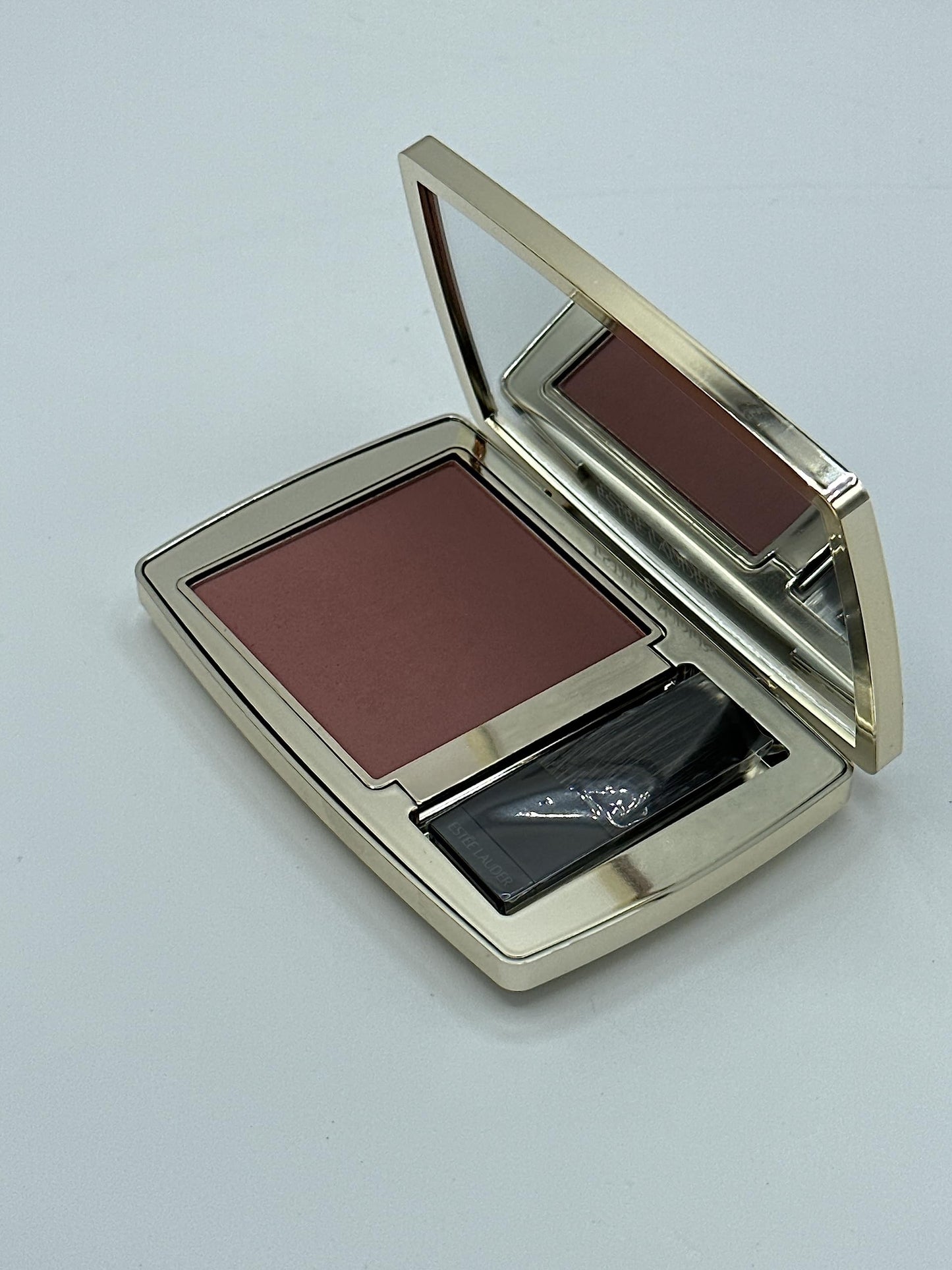 Pure Color Envy Sculpting Blush (Alluring Rose)